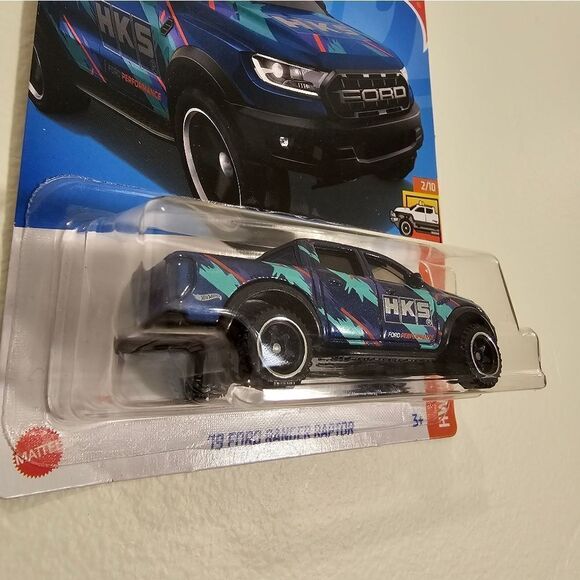 2024 Hot Wheels - #43 19 Ford Ranger Raptor BLUE - Picture 2 of 4